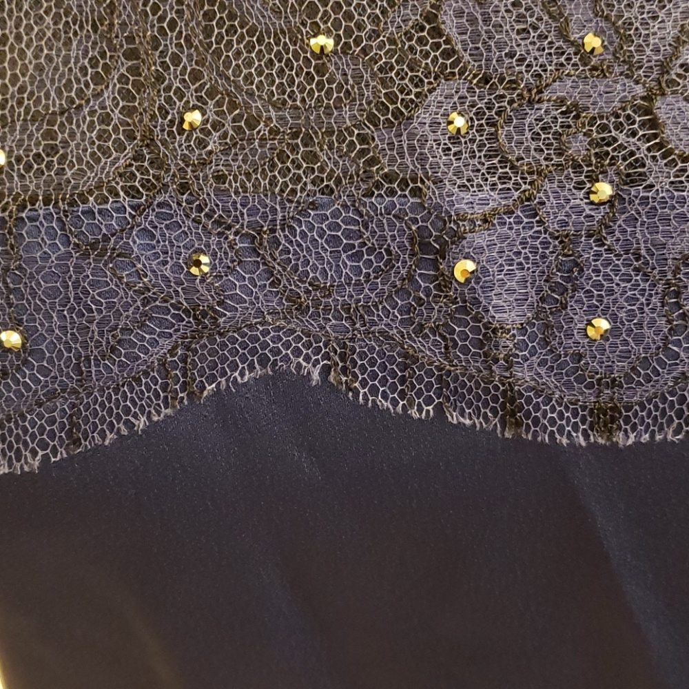Dress - Picture 6 of 8